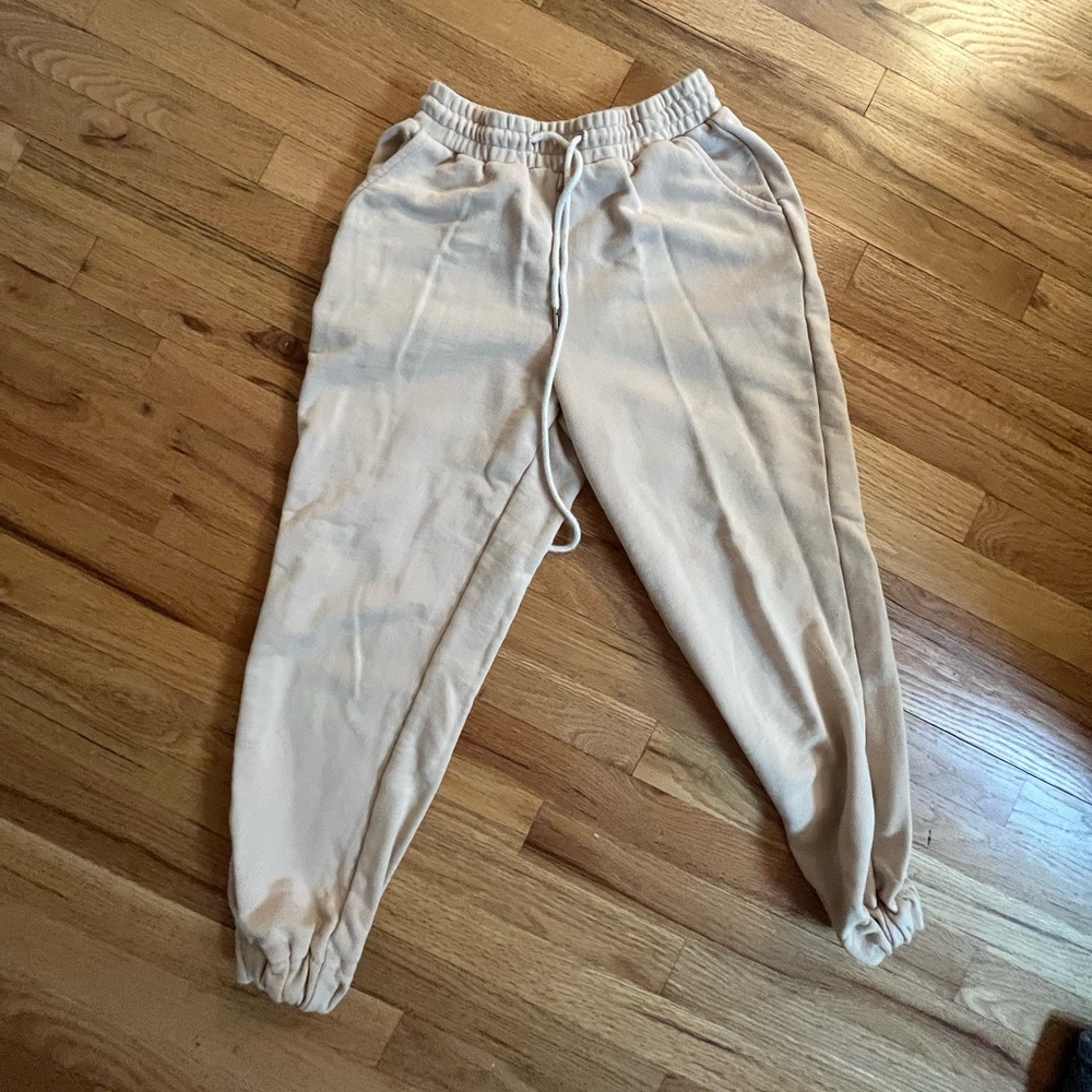 Princess Polly beige sweats